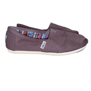 Women’s grey toms